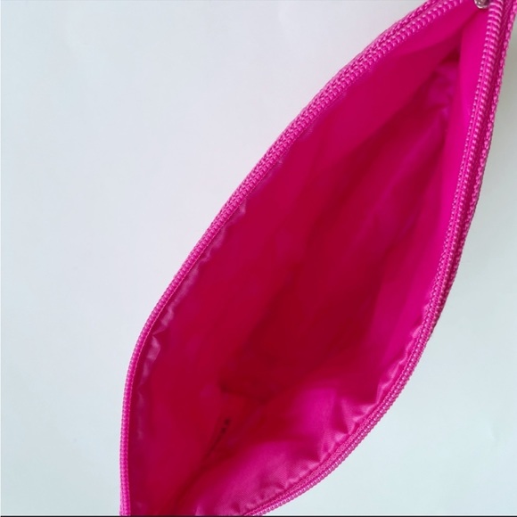 Clinique Cosmetic Bag - Picture 2 of 4